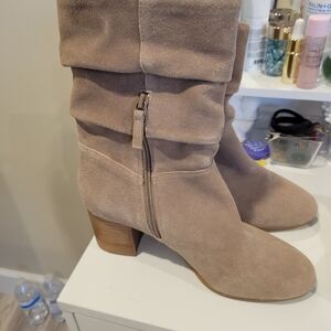 Women's boots